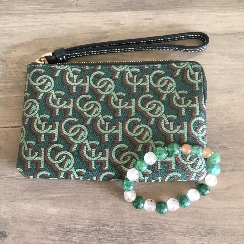 Coach - Stylish Green Patterned Women's Clutch